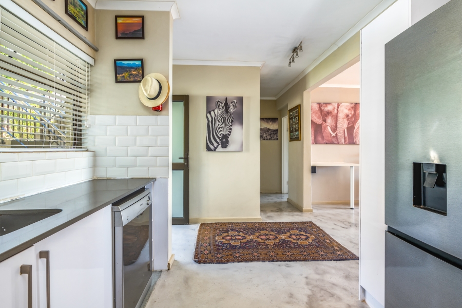 To Let 1 Bedroom Property for Rent in Bakoven Western Cape